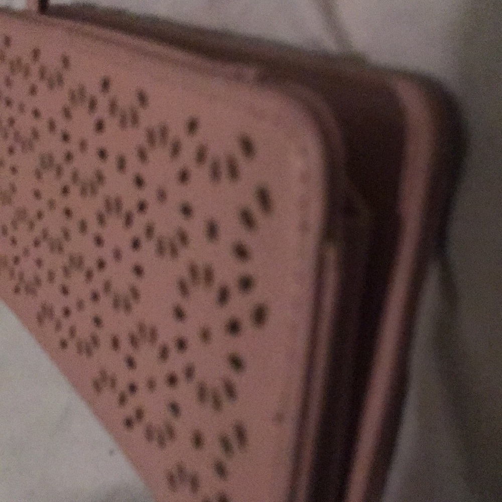 Pink wallet - Picture 3 of 3